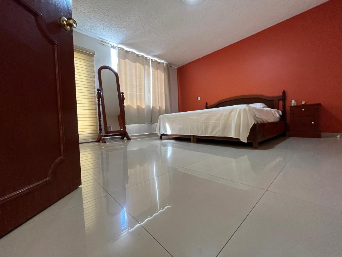 Beautiful Private House In The Downtown With 3 Floors Villa Tepatitlán de Morelos Eksteriør bilde