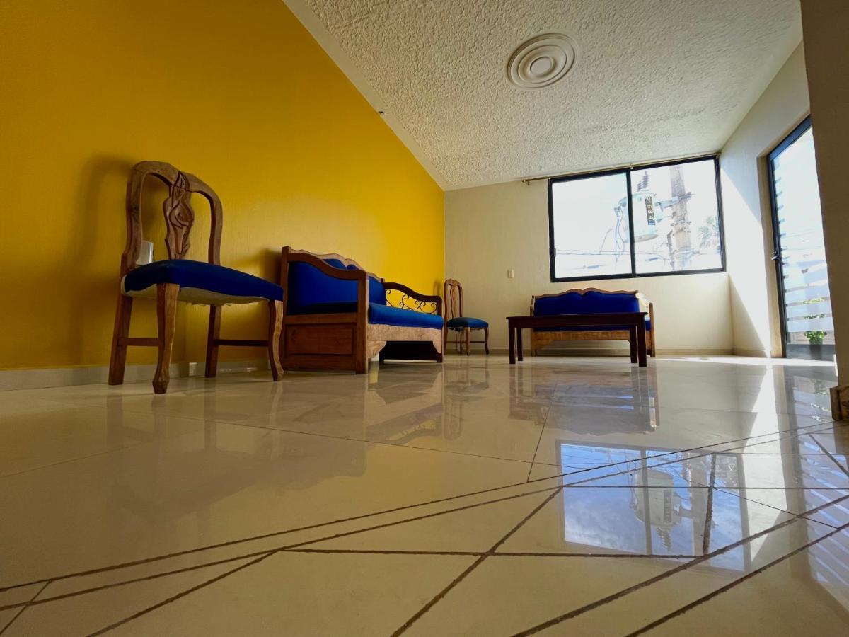 Beautiful Private House In The Downtown With 3 Floors Villa Tepatitlán de Morelos Eksteriør bilde